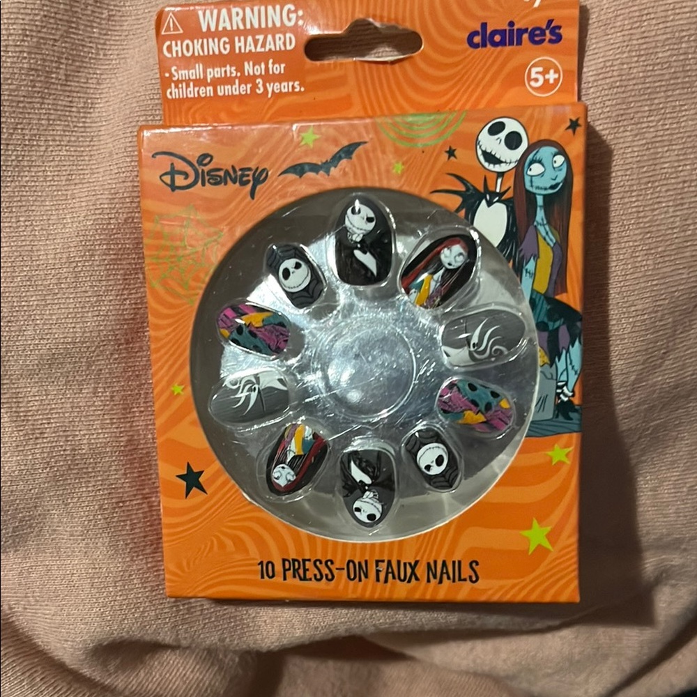 Kids Disney Claire’s Nightmare Before Christmas Press-On Faux Nails